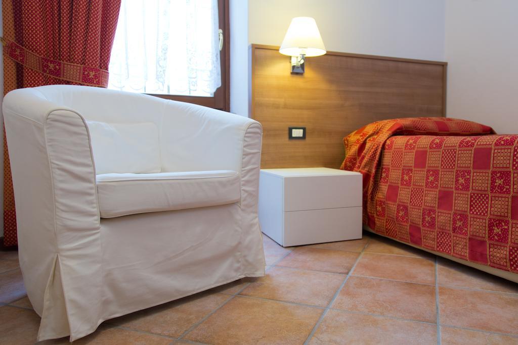 Albergo Antica Locanda Clusone Quarto foto